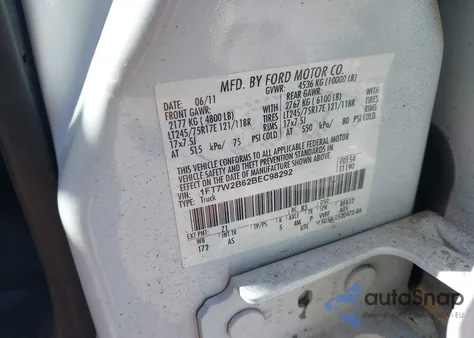 2011 Ford F-250 Xl z USA, uszkodzony, nr VIN 1FT7W2B62BEC98292